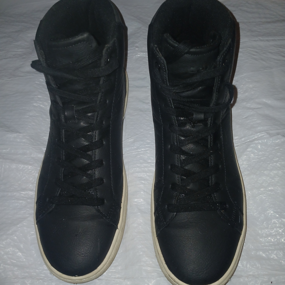 Black High-Top Men's Sneakers